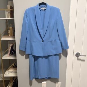 Kasper Light Blue Two Piece Dress Suit Set